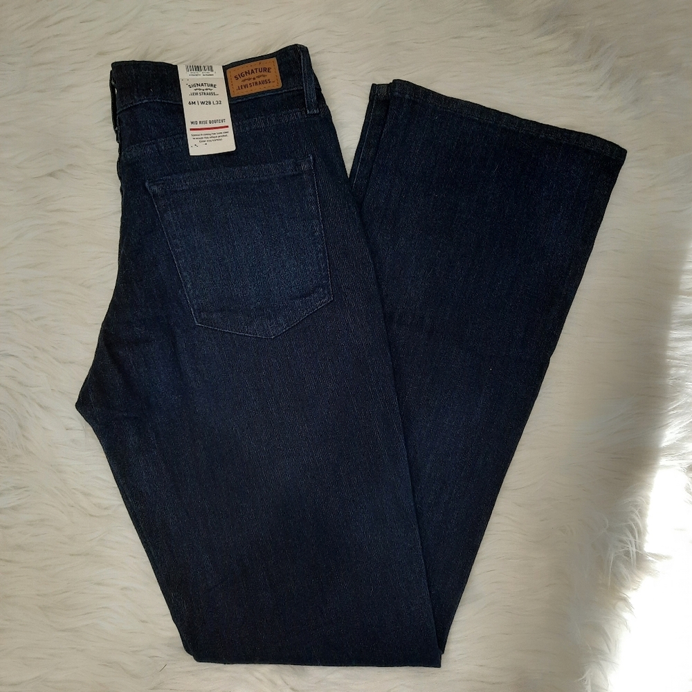 Levi's Midrise Bootcut Jeans Dark Indigo 28 6 NWT - Picture 4 of 7